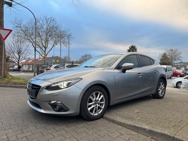 Mazda 3 Lim. Center-Line