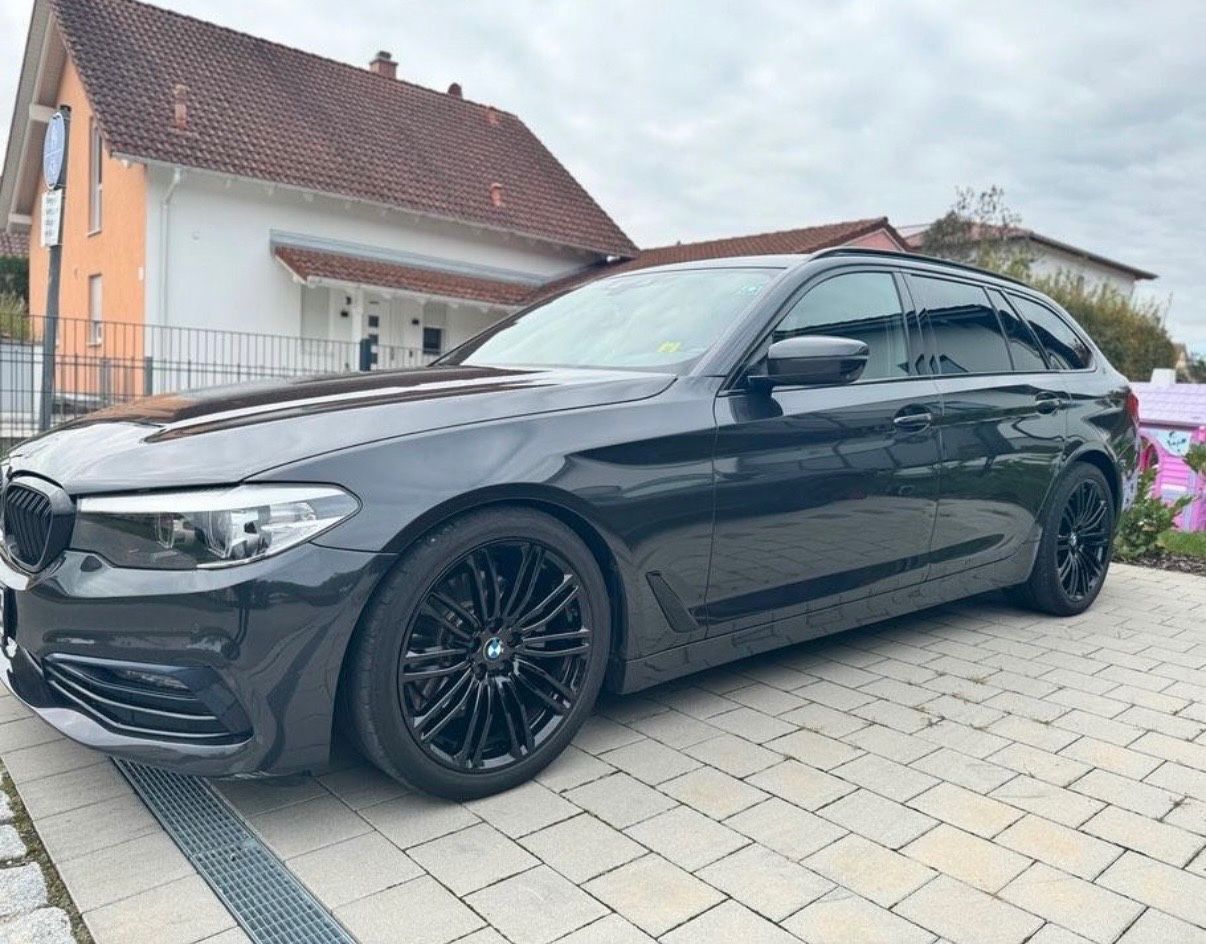 Fahrzeugabbildung BMW 520 5 Touring Sport Line  / TOP !
