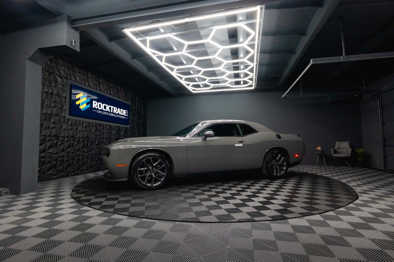Fahrzeugabbildung Dodge Challenger 3.6 V6 GT SRT Styling *LED*1.Hand*