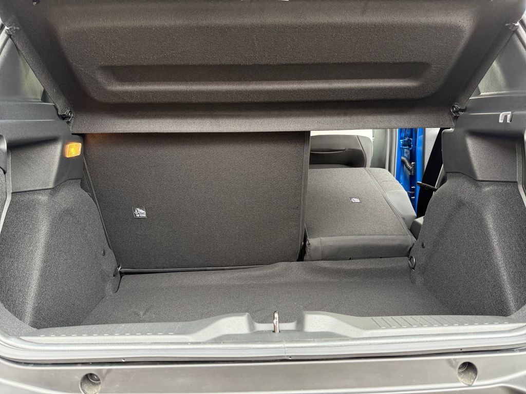 Fahrzeugabbildung Citroën C3 Hybrid 110 ë-DCS6 MAX