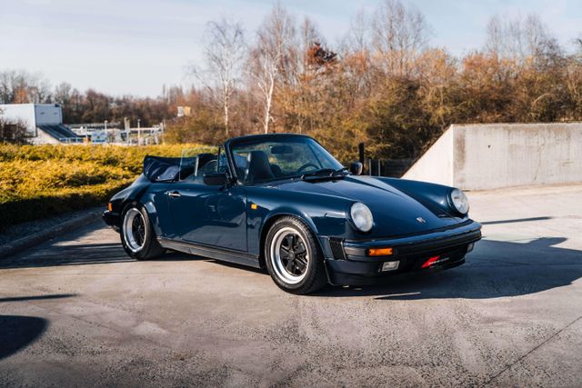 Porsche 911 Carrera 3.2 / Cabrio / Manual / G-series/ Cr