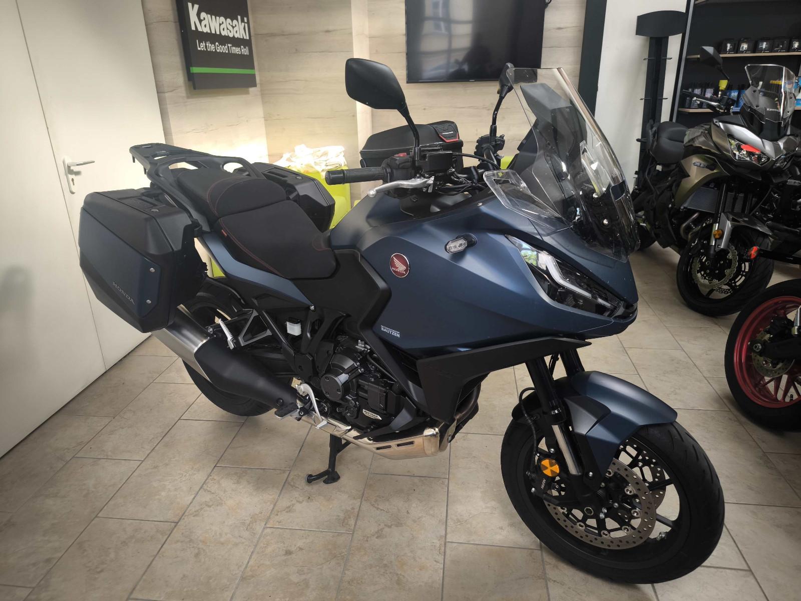 Honda NT 1100 DCT wie neu  Top Zustand !!