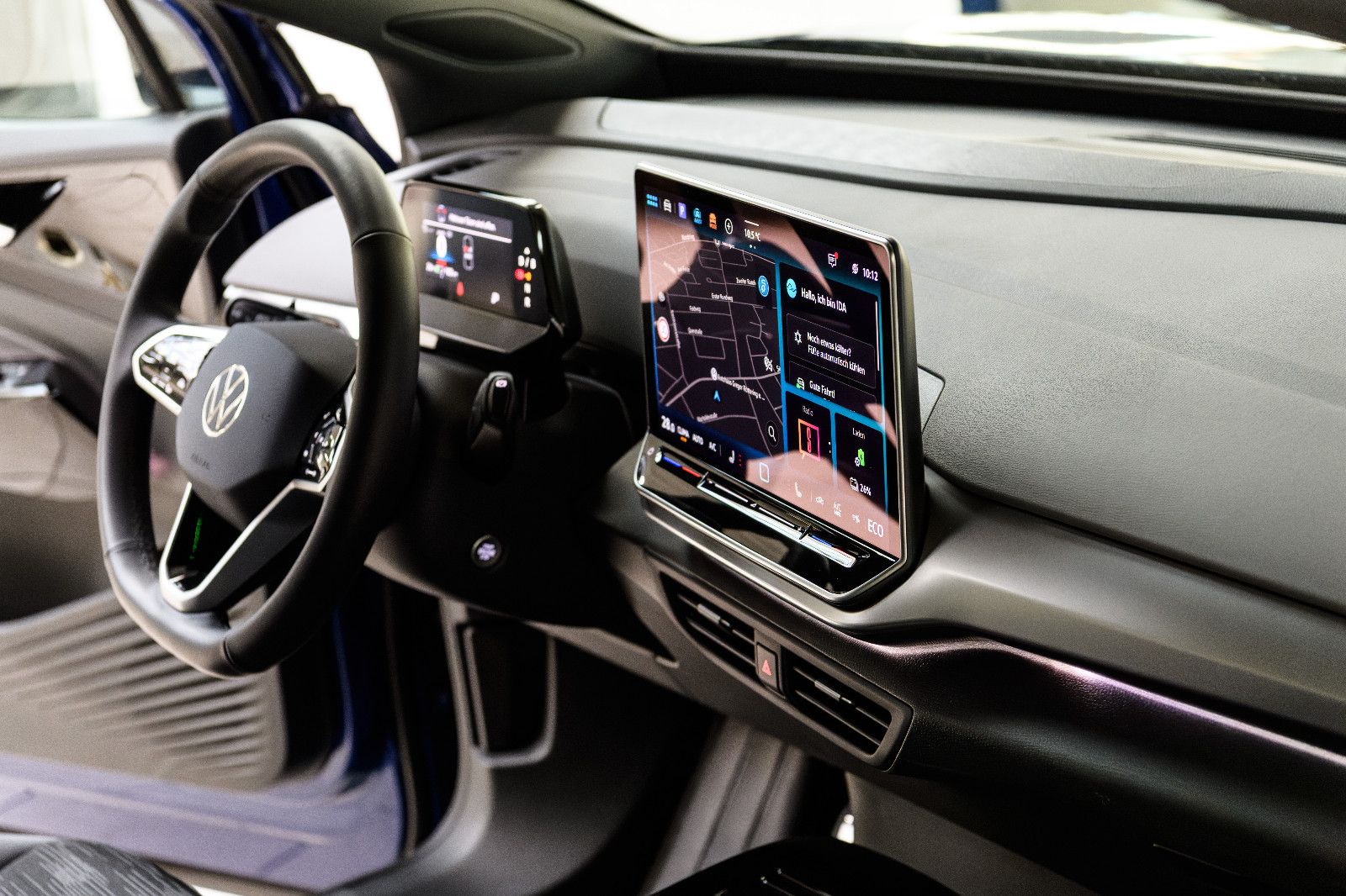 Fahrzeugabbildung Volkswagen ID.4 Pro IQ-LED+360°KAM+EASY-OPEN+NAV+ACC+WÄRMEP