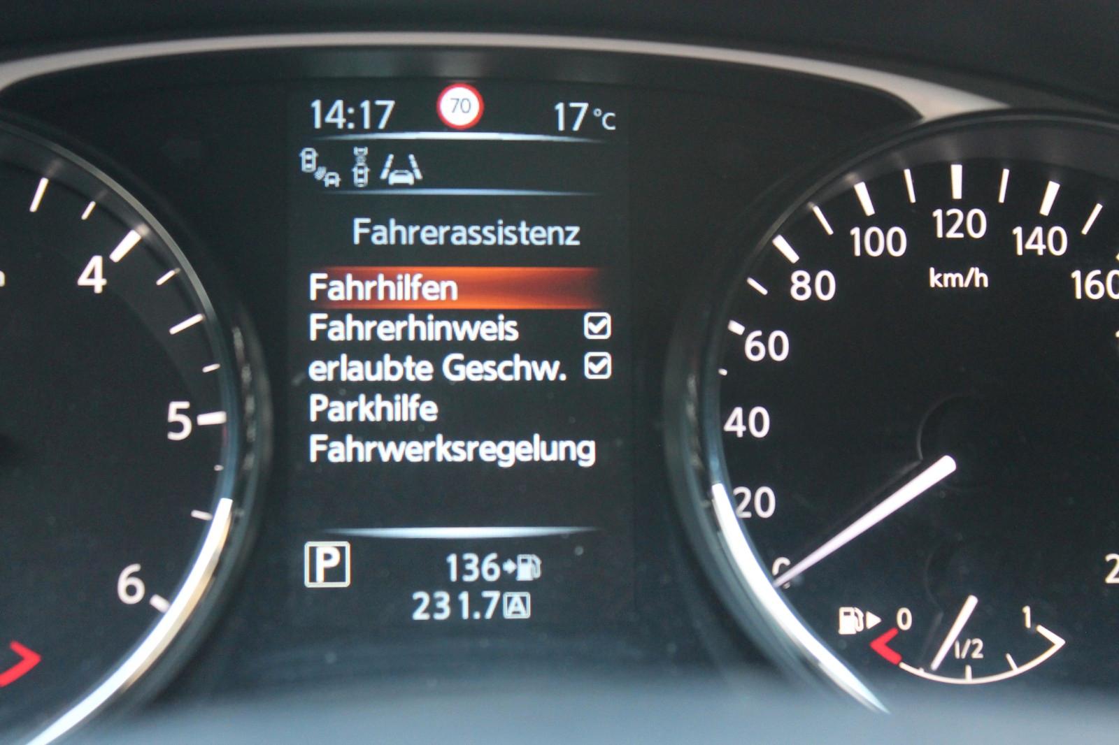 Nissan X-Trail 1.6 dCi Aut.*P-Dach*LED*AHK*Navi*360°