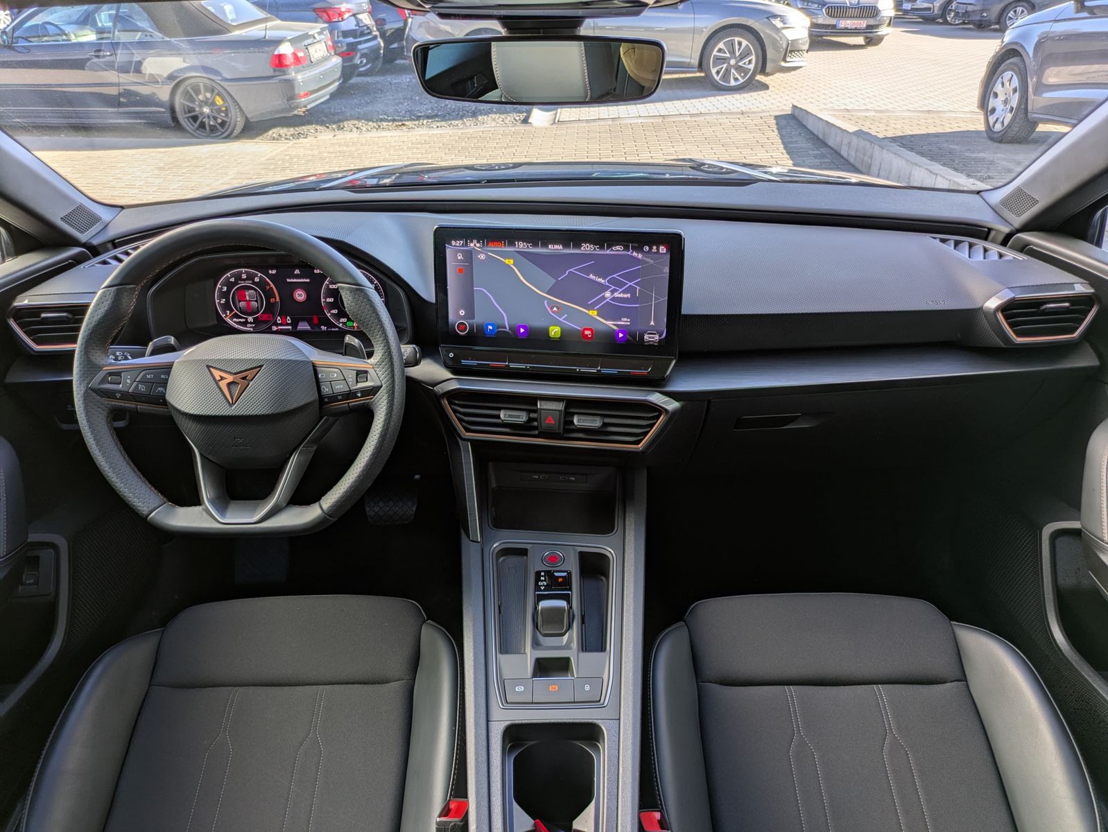 Fahrzeugabbildung CUPRA Leon 1.5 eTSI DSG MATRIX-LED*AHK*ACC*KAMERA*18"