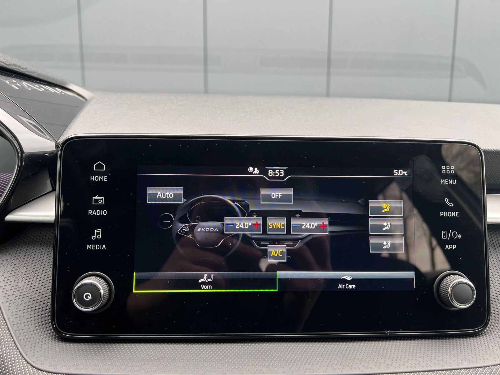 Fahrzeugabbildung SKODA Fabia Selection Edition 130 1.0 TSI DSG *Garanti