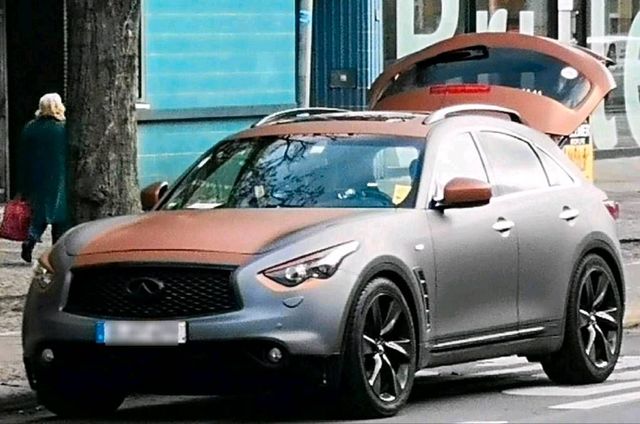 Nissan Infiniti QX 70 S Premium 3.0 D