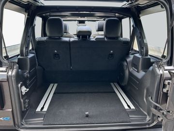 Jeep Wrangler - 9