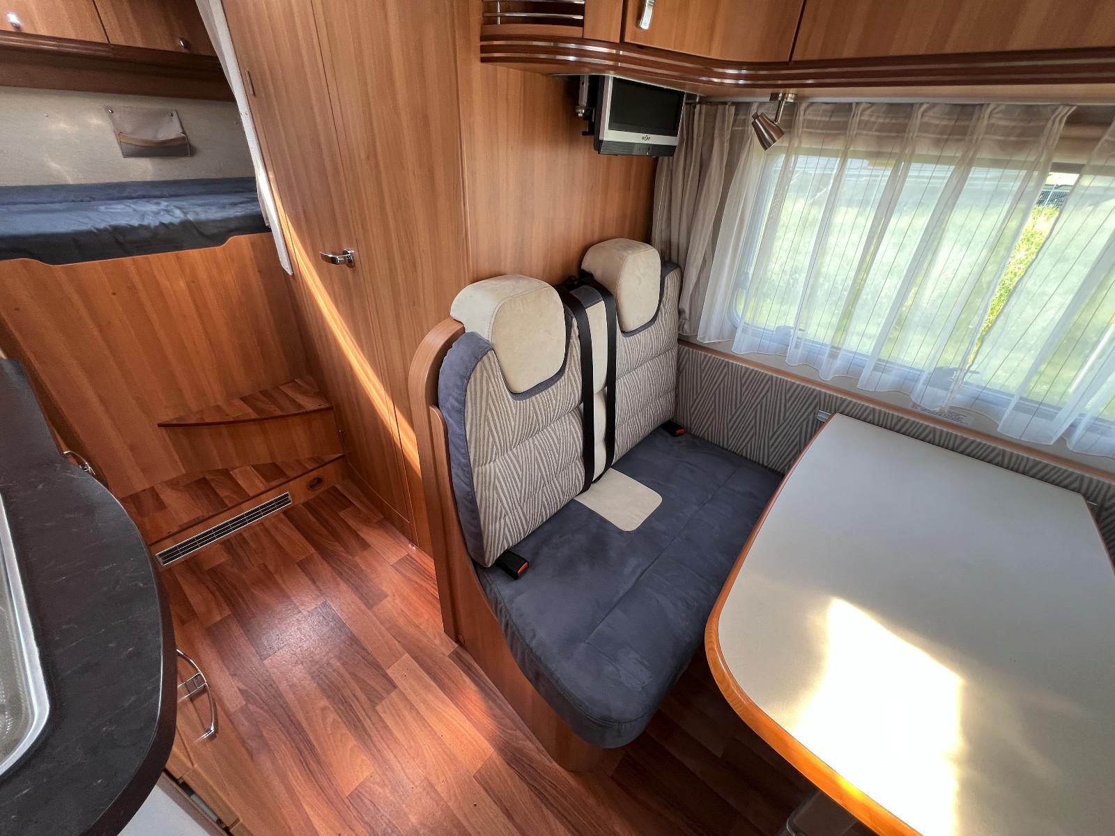 HYMER / ERIBA / HYMERCAR Camp 634 CL - 6-Schläfer  *Gewerbeangebot*