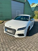 Audi TTS Coupe 2.0 quattro - fast Vollausstattung - Audi TTS: 2.0
