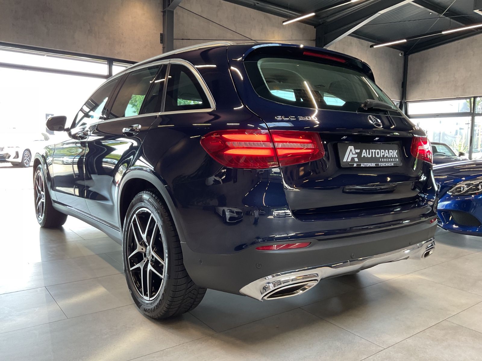Mercedes-Benz GLC 300 4Matic Exclusive AHK Kamera LED Navi 19 foto 21