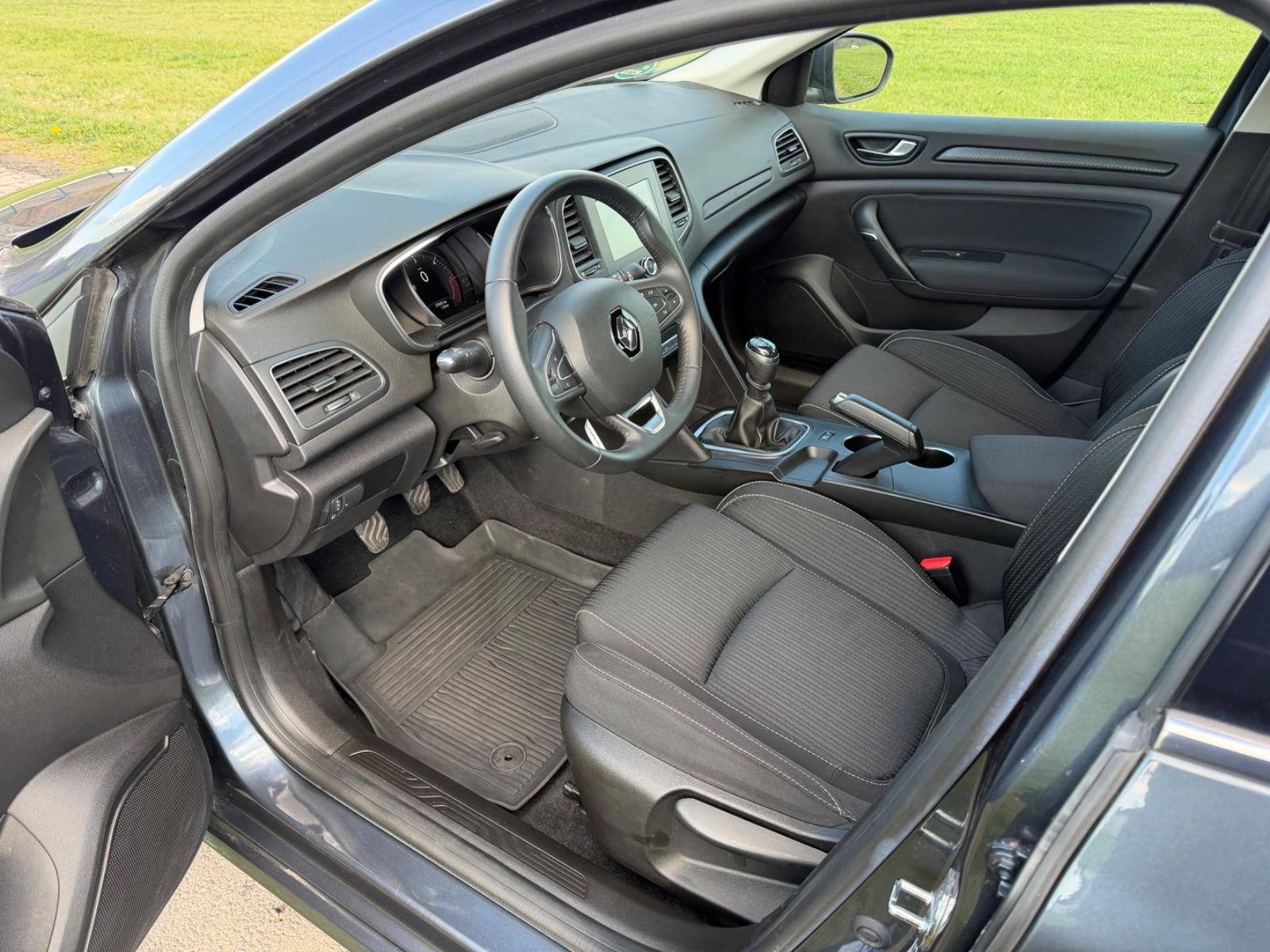 Renault Megane IV Grandtour Business Edition, миниатюра 14