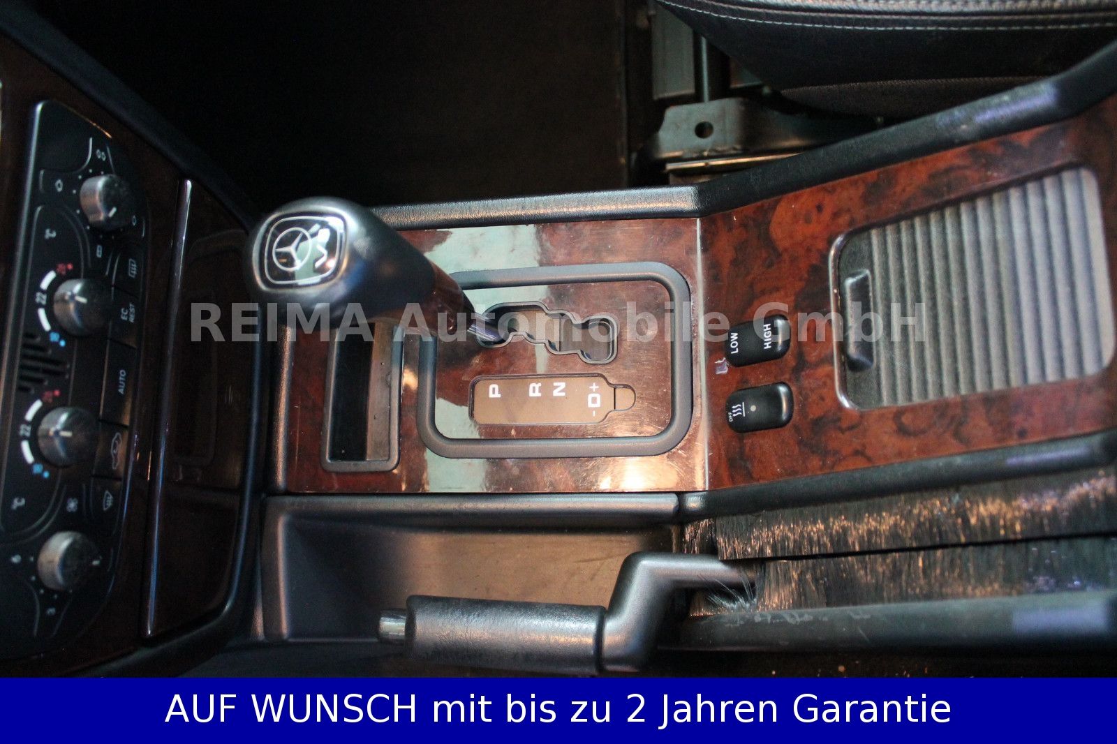 Fahrzeugabbildung Mercedes-Benz G 400 CDI AWD, Schiebedach, Navi, Leder