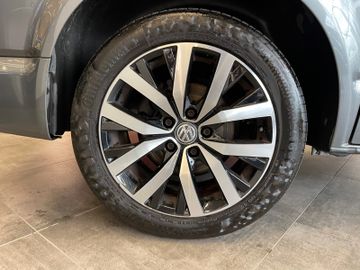 MYAUTOCENTER – Gebraucht- und Jahreswagen mit Werkstattservice in Pfaffenhofen Volkswagen T6 Multivan Highline 4Motion *AHK*7-Sitzer*LED*