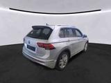 Volkswagen Tiguan R 2.0 TSI 4M Leder AHK DCC Easy-Open H&K - Volkswagen Tiguan mit Benzin-Antrieb: Leder, Navigationssystem