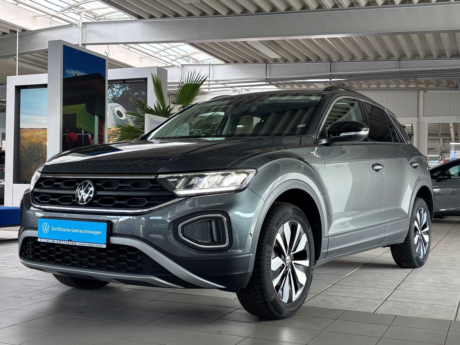 Fahrzeugabbildung Volkswagen T-Roc Goal 1.0 TSI LED+NAV+ACC+APP