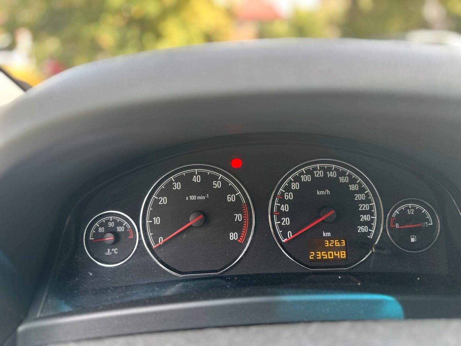 Opel Signum 2005 — photo 8