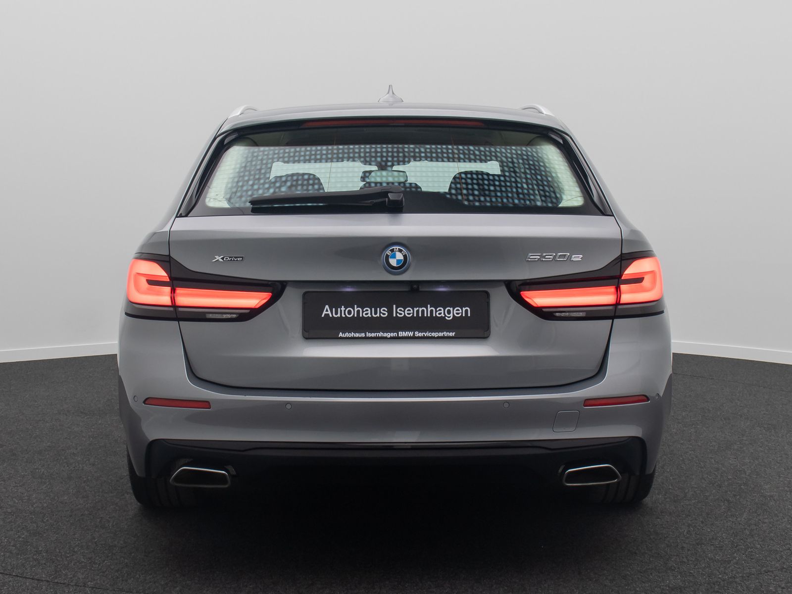 Fahrzeugabbildung BMW 530e xD  Kamera Laser HUD DAB H/K Komfort Alarm