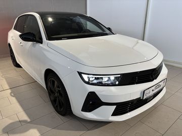 Fotografie 3 des Opel Astra 1.2 Turbo Automatik Ultimate