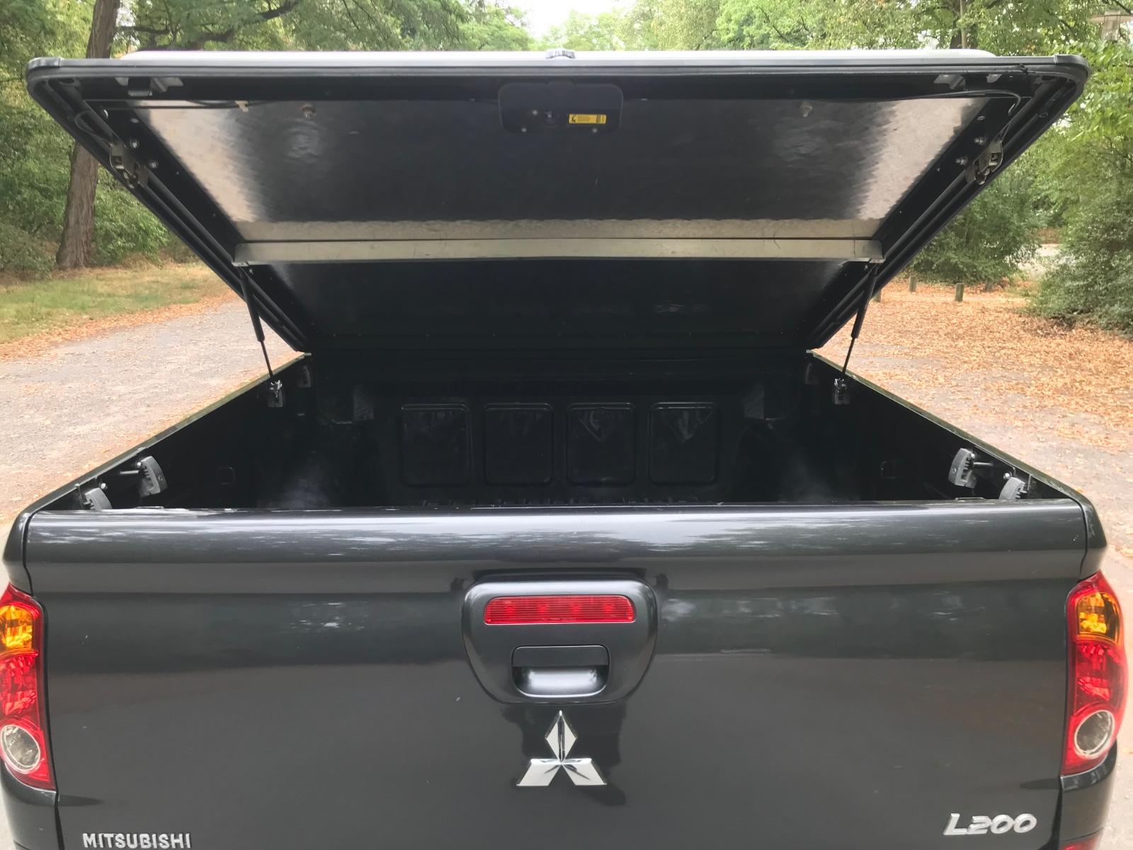 Mitsubishi L200 Intense Doppelkabine 4WD Automatik
