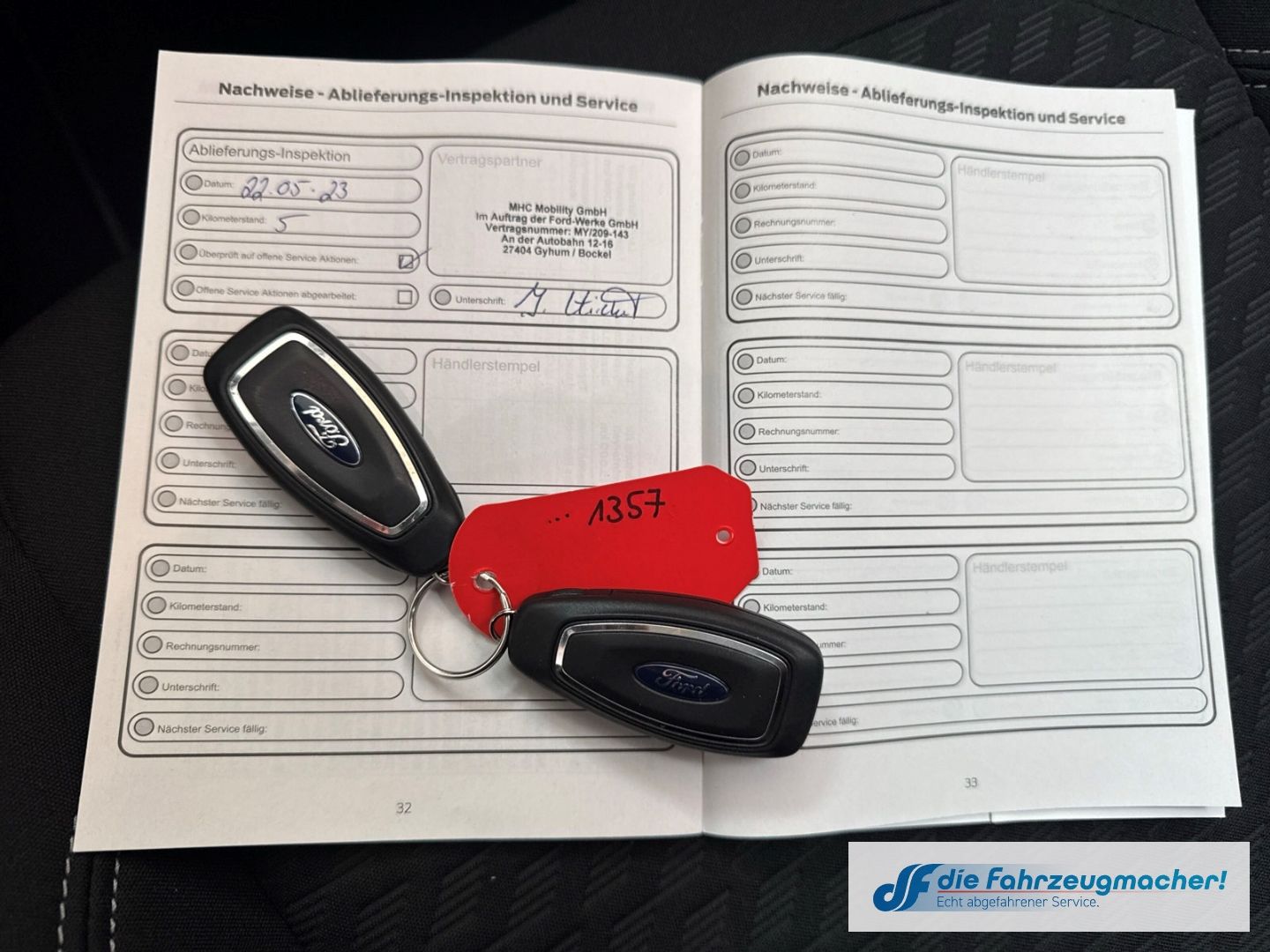 Fahrzeugabbildung Ford Fiesta Titanium Navi LED Blendfreies Fernl. Kurv