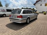 BMW 528i Touring E39 | Nur 74.250 km, Sammlerzustand - BMW E39 mit Benzin-Antrieb