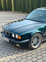 BMW 525tds touring Edition  - BMW 525: Tds