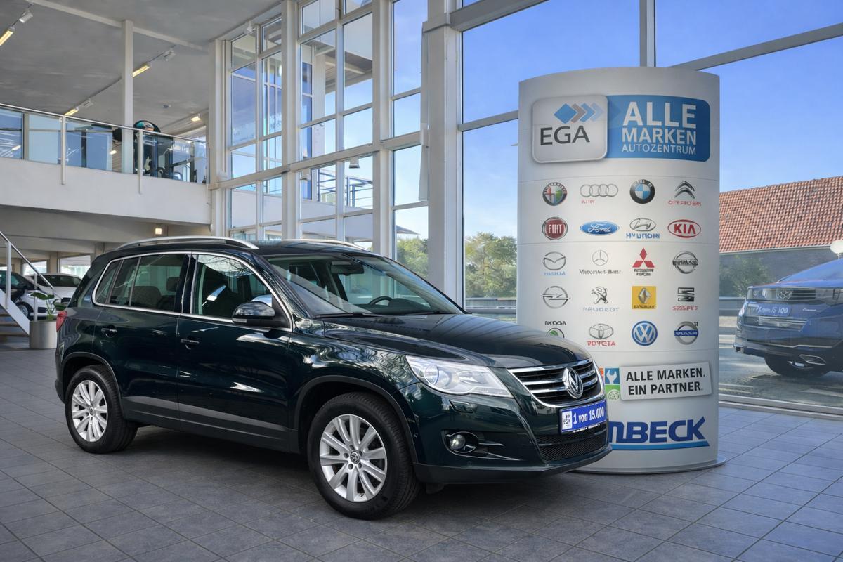 Volkswagen Tiguan 1.4 TSI BMT*TEAM*AHK SCHWENKBAR*17" ALU*A