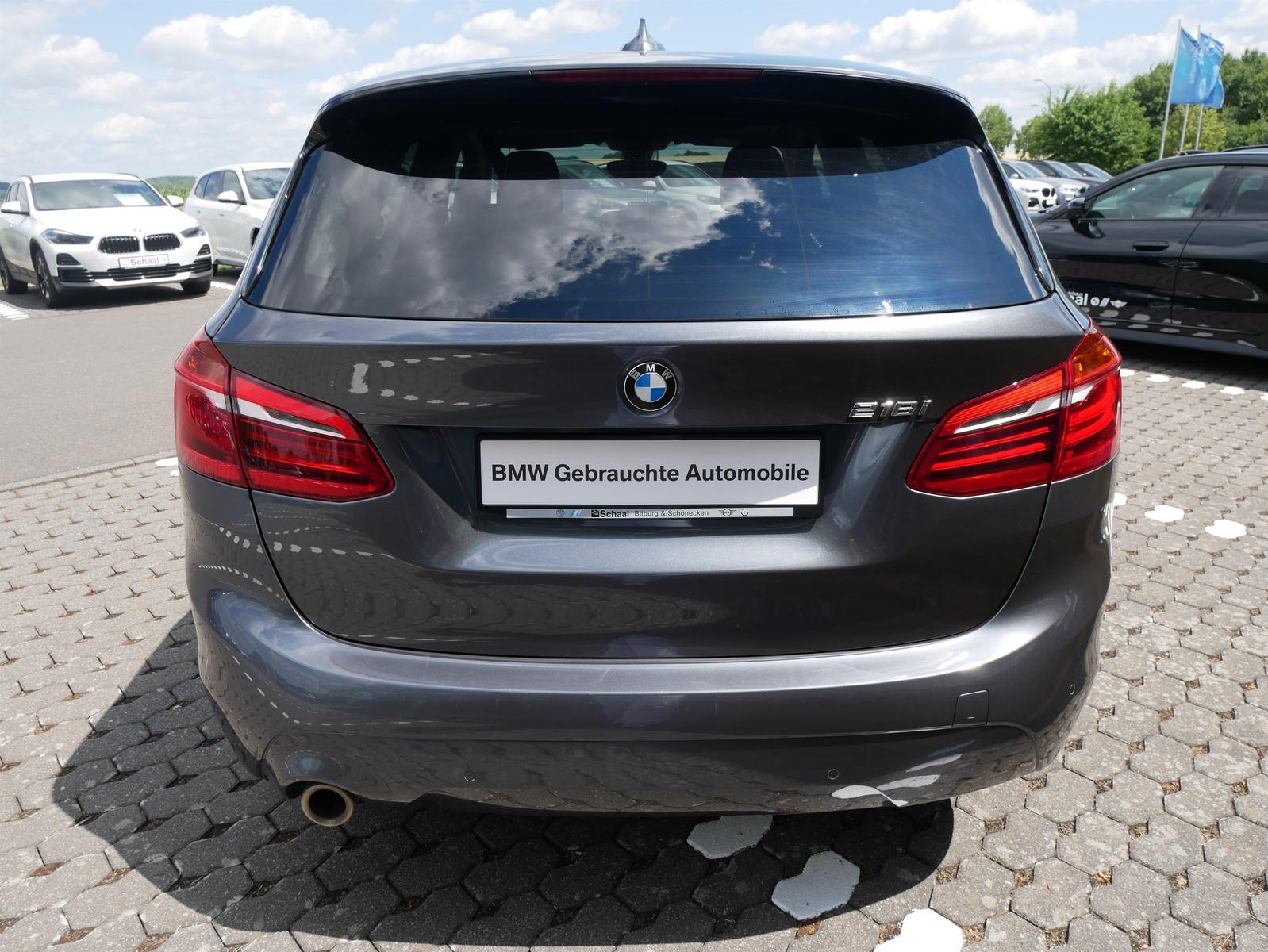 BMW 218i Active Tourer PANO NAV PA PDC v.+h.