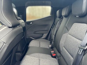 Mitsubishi Colt 1.6 Hybrid Intro Edition