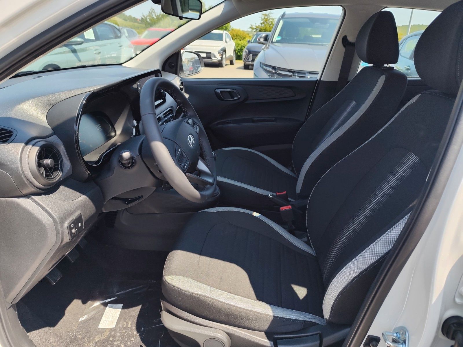 Hyundai i10 – Bild 9