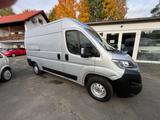 Citroën Jumper 2.0HDI,L2H2-KASTENWAGEN,KLIMA,KAMERA,AHK. - silberne Citroën Jumper