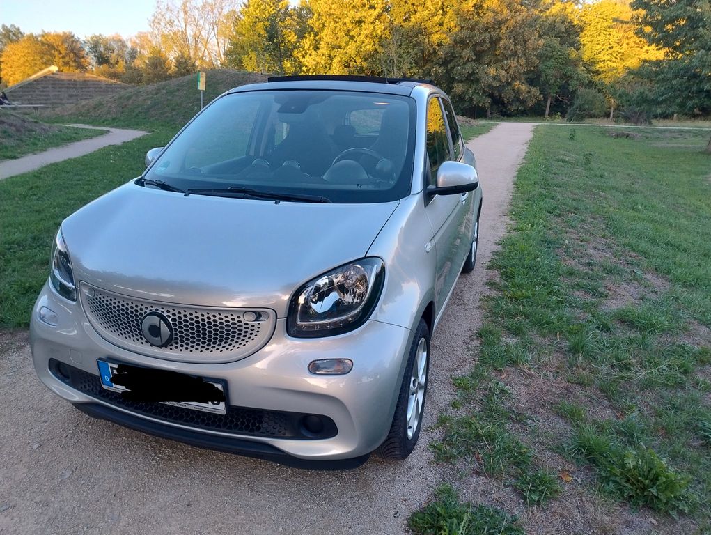 Image of Smart ForFour