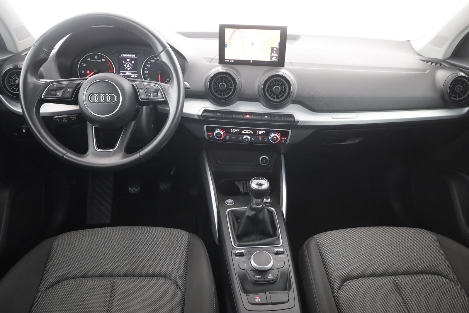 Audi Q2 30 TFSI Sport Navi Sitzheizung AHK