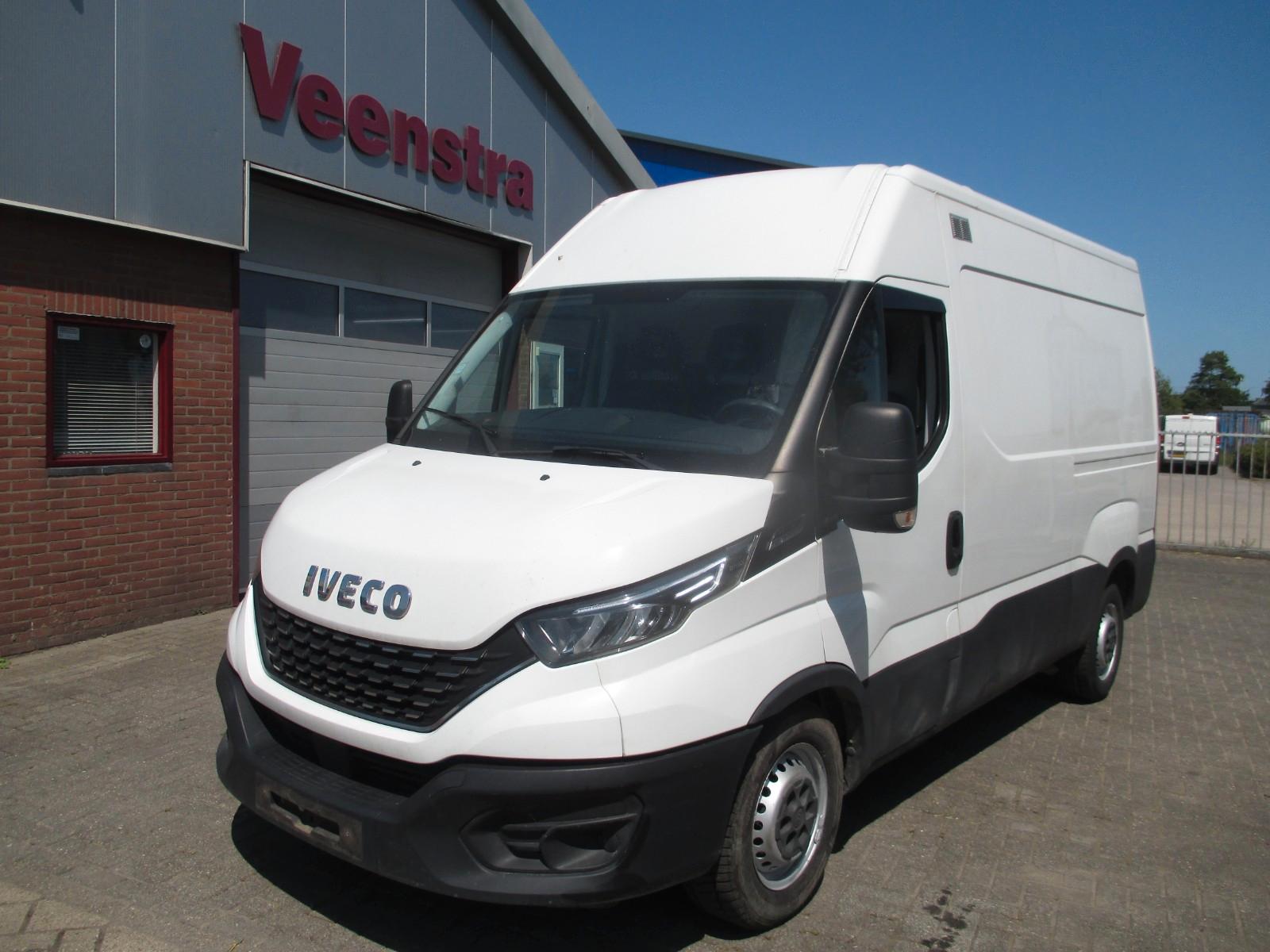 Iveco Daily 35S16 Klima Navi Kamara Netto €10950,=