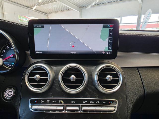 MERCEDES-BENZ C 300 — Foto 21