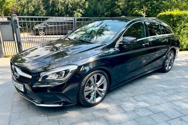 MERCEDES-BENZ Mercedes Benz CLA 180 Shooting Brake Avant...