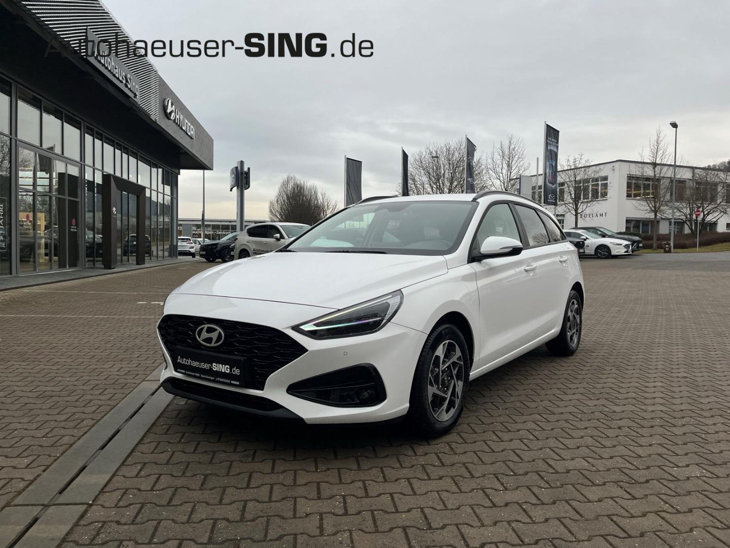 Hyundai i30cw M-Hybrid Navi LED Kamera SHZ PDC CarPlay