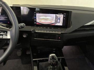 Fotografie des Opel Astra Sports Tourer 1.2 Turbo GS Tech-Paket