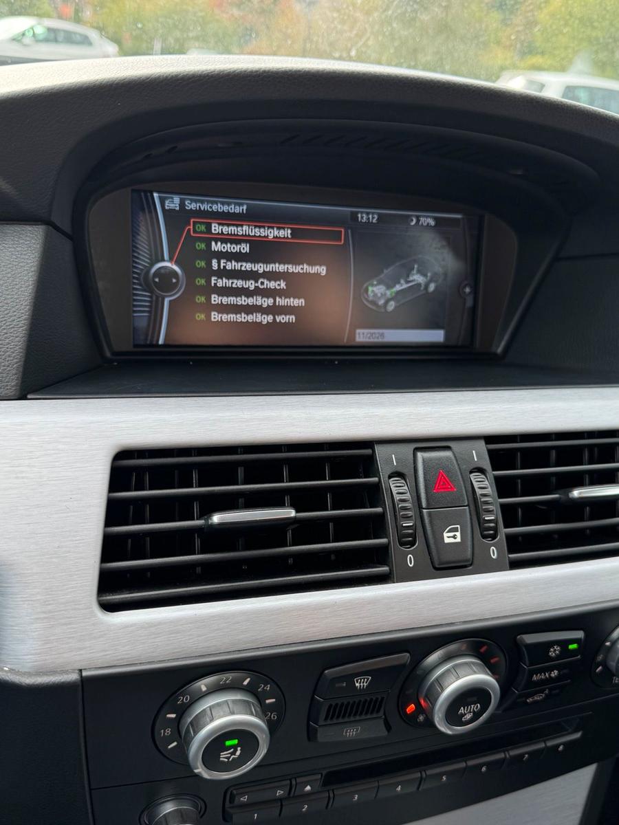BMW 520 2010 — photo 10