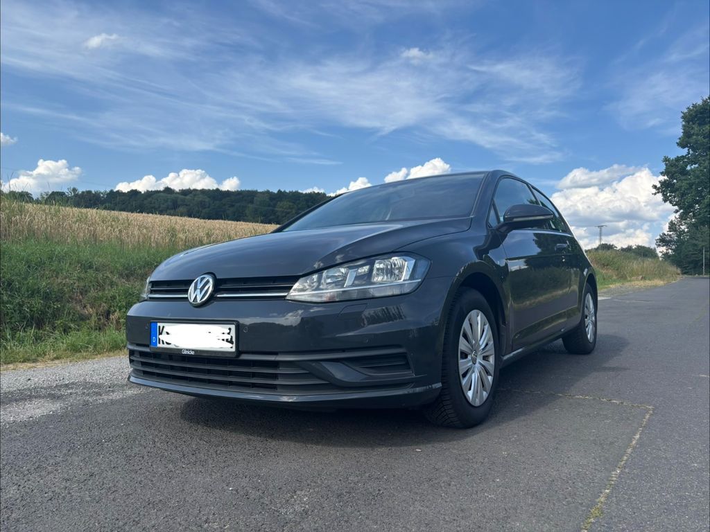 Image of Volkswagen Golf