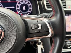 VW Golf VII 2.0 TSI GTI Performance*LED*Standh.*SHZ