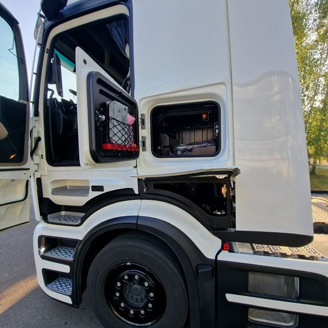 Fahrzeugabbildung Mercedes-Benz Actros 1848 LS Standklima+Retarder+SZM+L-FHS PC