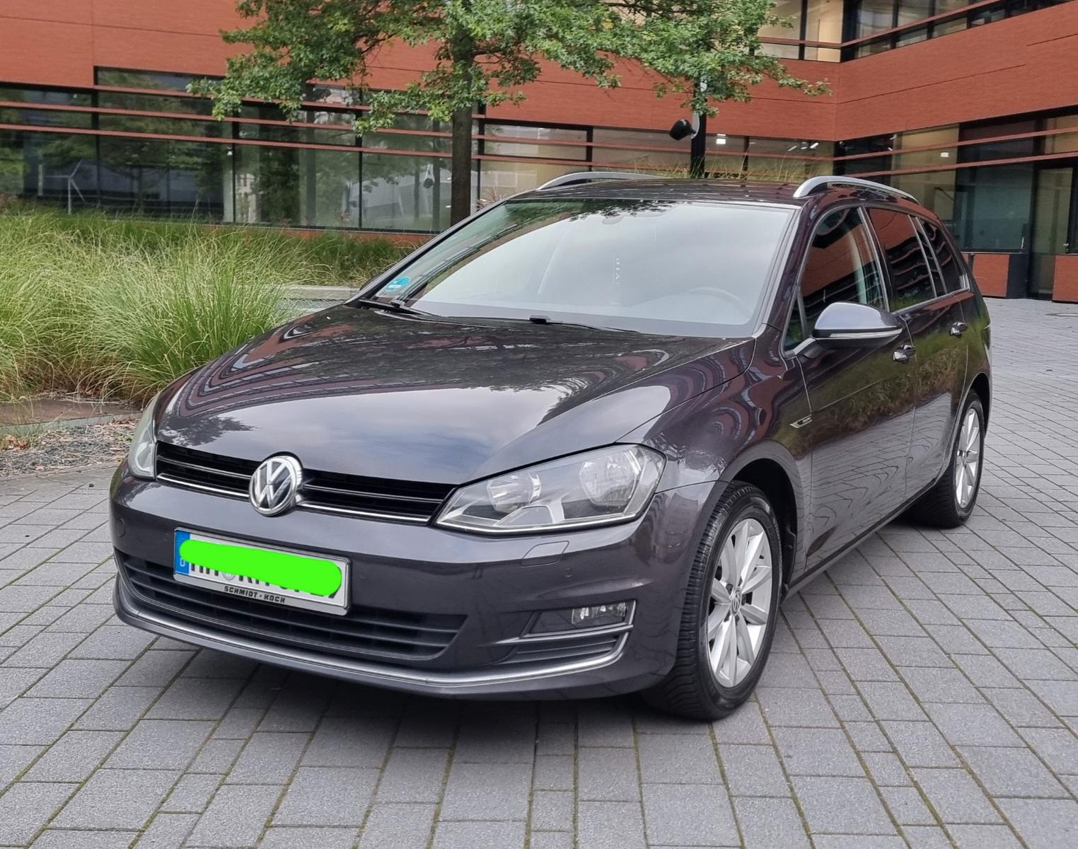 Volkswagen Golf 2015 — engine 1.197 cm³, 86 HP (63kW)