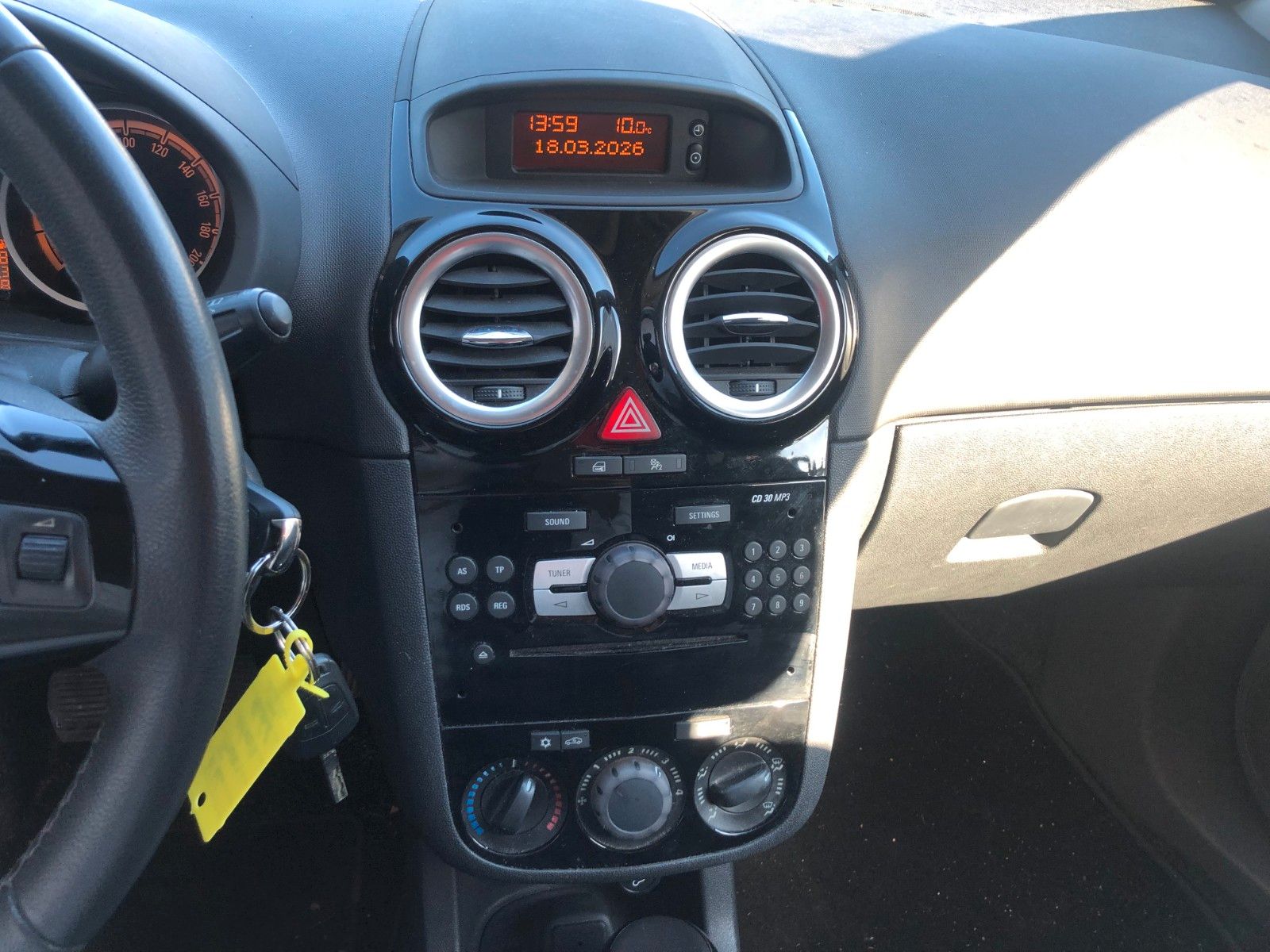 Fahrzeugabbildung Opel Corsa D Energy