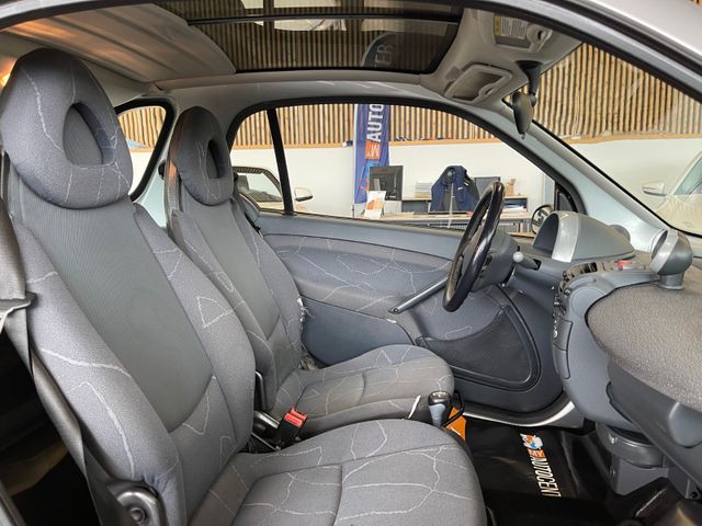 MYAUTOCENTER – Gebraucht- und Jahreswagen mit Werkstattservice in Pfaffenhofen Smart ForTwo fortwo coupe Basis *Radio*Klima*