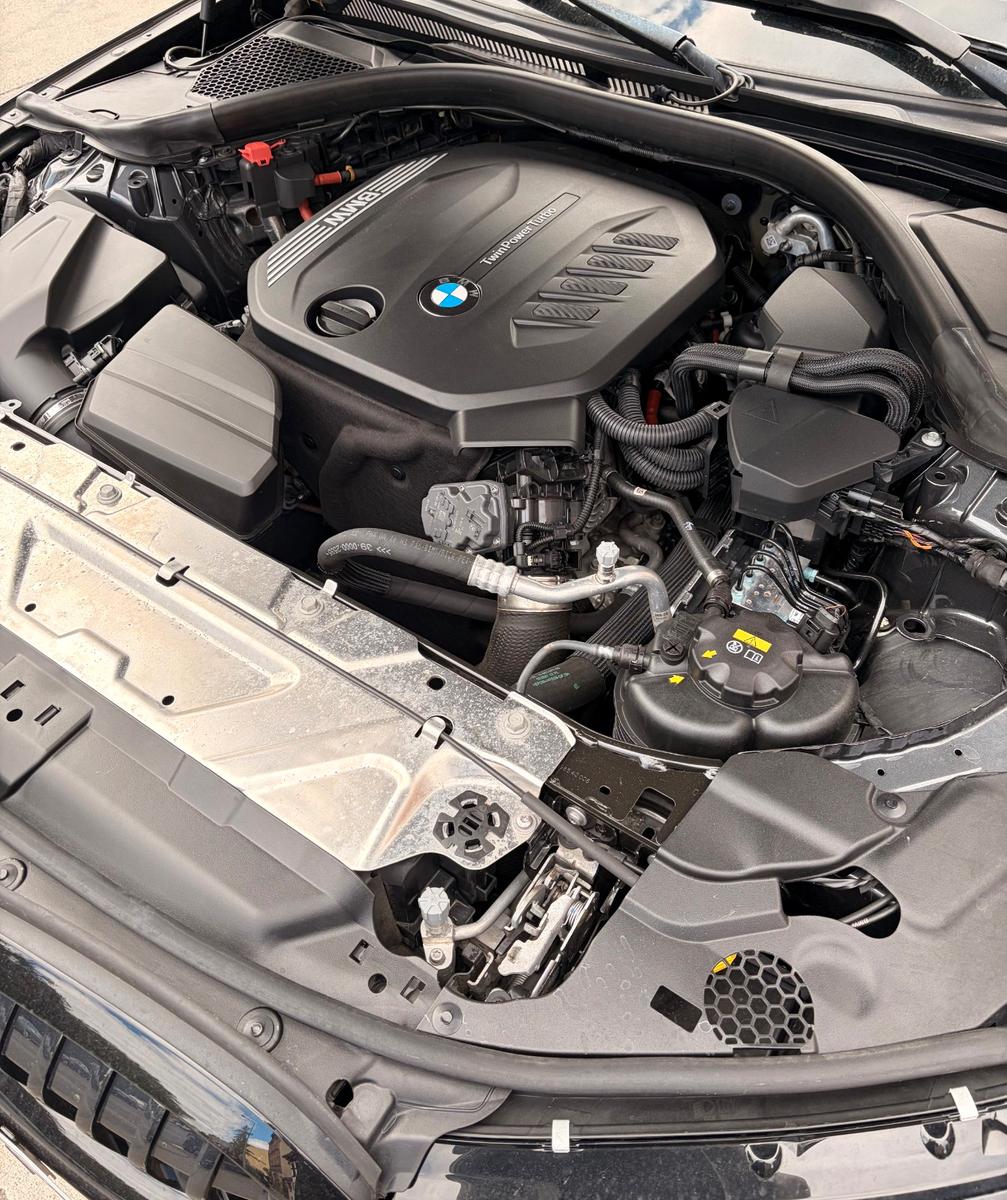 BMW 320d xDrive Touring MSport, TÜVneu, AHK, Standh 
