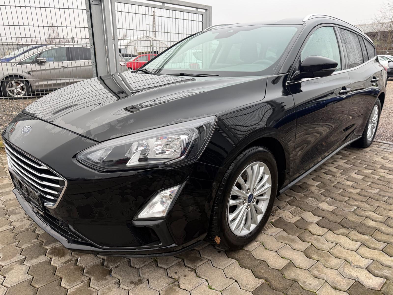 Ford Focus Turnier Titanium 96000KM Automatik