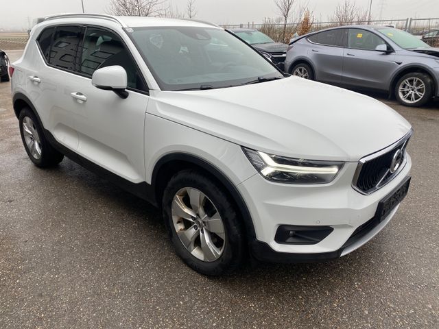 Volvo XC40 D3 AWD Momentum Pro Geartronic