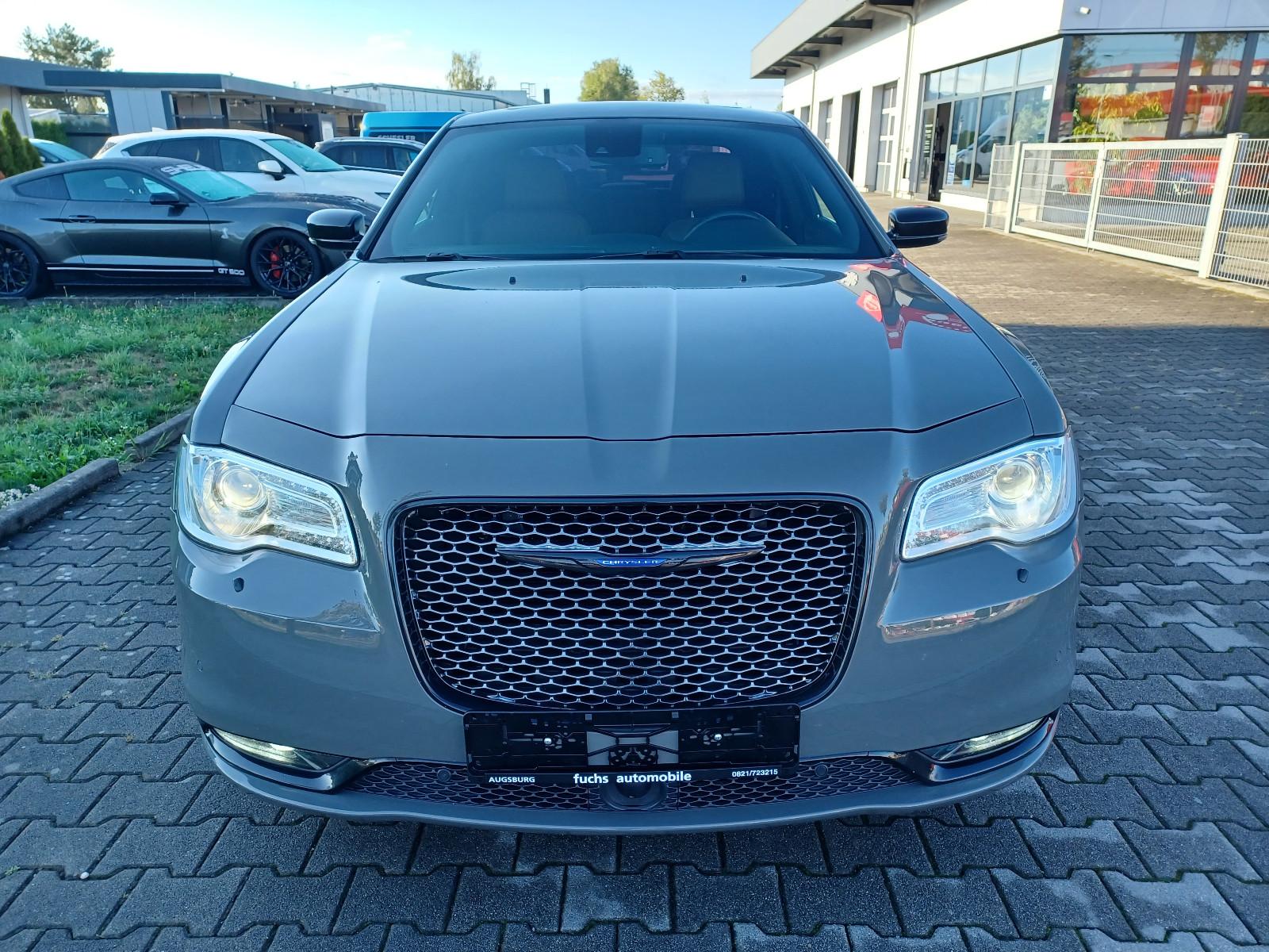 Chrysler 300 C.5,7V8.HEMI"ACC"PANORAMADACH".